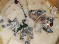 -云中鱼蒸汽石锅鱼(川沙百联店)