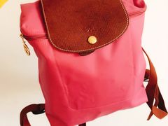 -Longchamp(佛罗伦萨小镇奥特莱斯店)