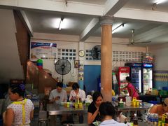 -榮泰米粉湯(Left Shop)