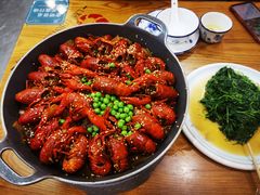 -鲁小三·大骨自助(金山总店)