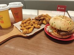-必胜客(江门万达店)