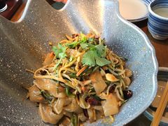 -95号酱骨·一块豆腐(展春园西路店)