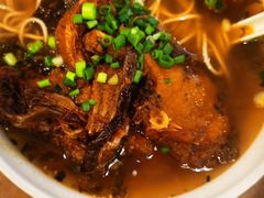 -佬钱湾仔(衣裳街店)