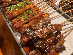 -李双猪·小龙虾·烧烤·羊肉煲(乐山店)