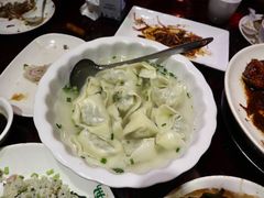 荠菜大馄饨-三林本帮馆(中林街店)