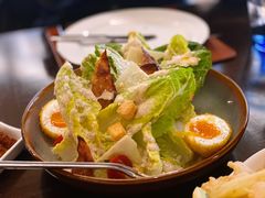 凯撒色拉-卡佩罗意大利餐厅及酒吧Al Cappello Trattoria