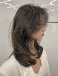 -吉艺心专业美发造型