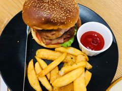 -HELLO 27 意面·沙拉·帕尼尼