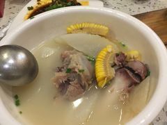 -兔行天下-鸿鹤鲜锅兔(中海国际店)