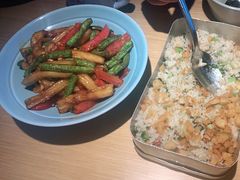 -蜜桃餐厅·伴山(绿宝广场店)