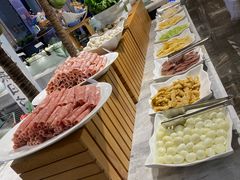 -飨食汇全日制餐厅·昆山皇冠假日酒店(九方店)