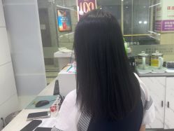 -镁连社·美联社