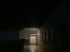 ktv只有这么一个门吗？-星聚会KTV X Party(杭州万象城店)