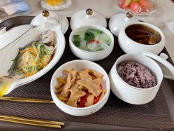 -安雅国际月子会所(拱北森宇富通店)