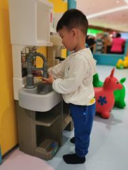 -孩子王童乐园(杭州城西银泰城店)