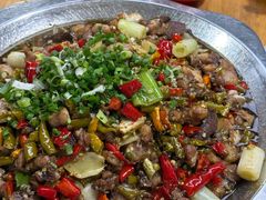 -廖哥泡椒兔(峨眉店)