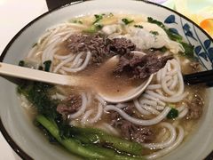 -鑫花溪牛肉米粉(凤凰街创始总店)