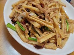 -鱼头王香辣馆(濠堂东巷店)