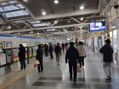 -知春路(地铁站)