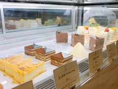 面包甜点陈列柜-安上烘焙 ENCHANTE(世纪汇店)
