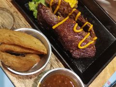 -伯顿西餐厅(厚街香榭丽店)
