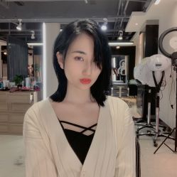 -苑苑发型设计
