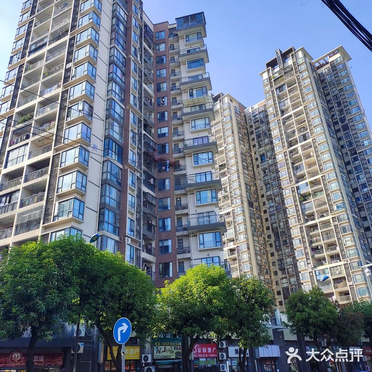 佛山千灯湖旁的恬静天堂!享受紫金城的浪漫松弛