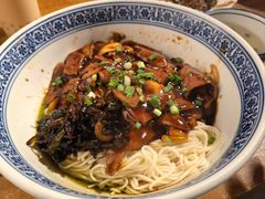 -沪西老弄堂面馆(定西路店)