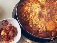 年糕料理火锅-玛喜达韩国料理·炸串·小吃(苏宁易购店)