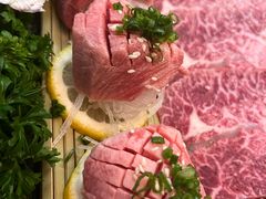 -丸藏和牛烧肉专门店(园区师惠坊店)