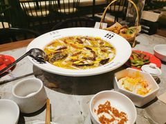 -渔语鱼新川菜Bistro(万象天地店)