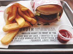 -FATBURGER 特富客汉堡(外交公寓店)
