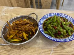 -江城燕子大排档(江汉路步行街店)