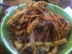 凉皮-不起眼麻辣烫凉皮店