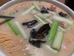 -芳芳私房菜·精做淮扬菜(承德路店)