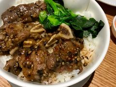 黑椒牛仔骨蒸饭-庆记香港烧味小馆(浦东机场店)