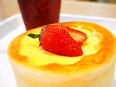 草莓布丁面包-85度C(广州东银广场店)