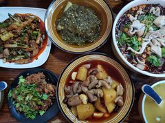 肥肠土豆-朱大嘴肥肠血旺(福字街店)