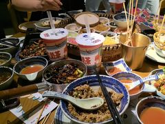 -包整·丝娃娃(一览甲秀楼风景店)