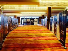 -上海滴水湖皇冠假日酒店