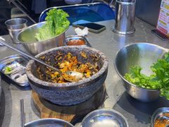 -哈哈碳都·牛肋条无限自助烤肉(台江万达店)