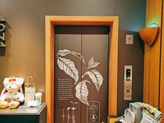 -星巴克(红房子店)