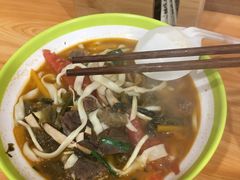 -陈八两面家(华孚写字楼店)