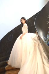 -城市花园婚纱摄影