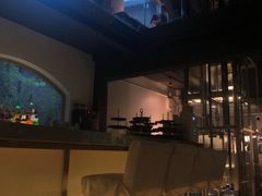 -穹六人间 people 6(岳阳路店)