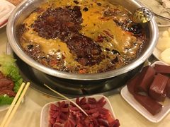 -朱氏胖子烂火锅(洪崖洞店)