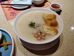 荔湾艇仔粥-点都德(春熙路群光广场店)