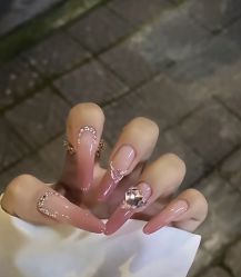 -斯馨·健康美甲美睫