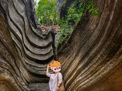 -梭布垭石林景区