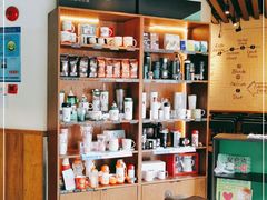 -星巴克(西藏路店)